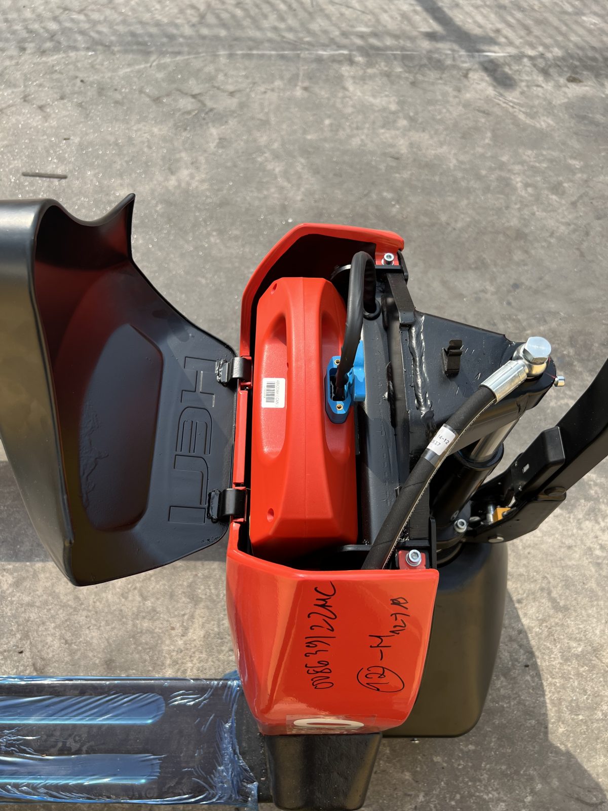 Xe nâng Heli 24h